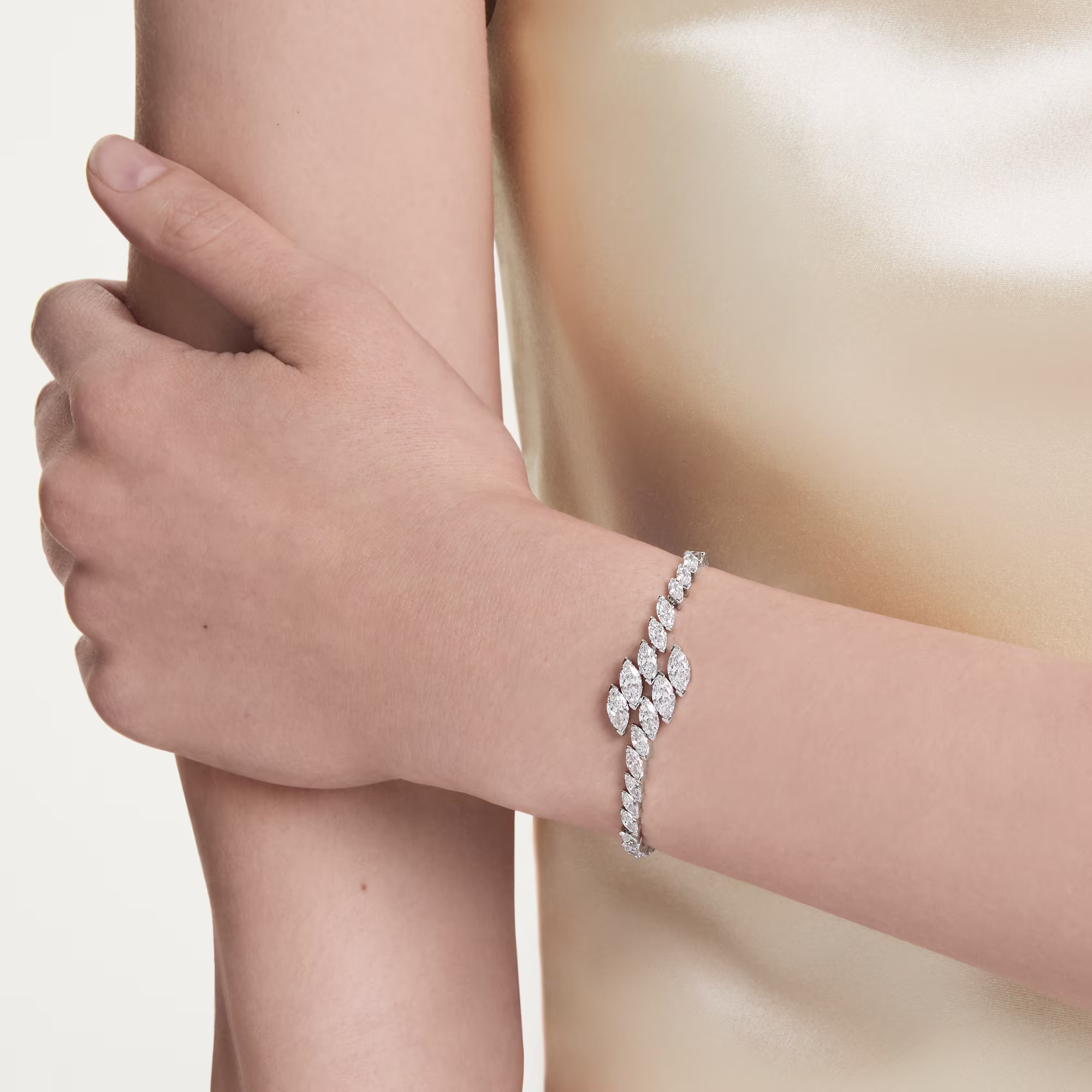 Mesmera bracelet